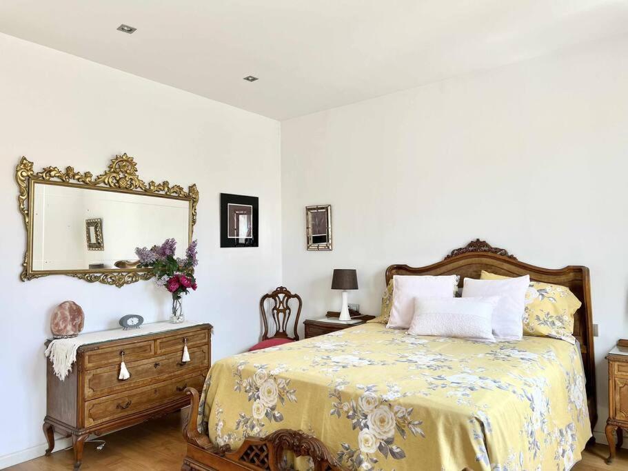 Moderno Y Amplio Apartamento En El Centro De Roses Eksteriør bilde